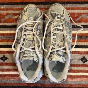 NWT Hot step air terra Drake x Nocta light bone color, brand new. Size US 9.5